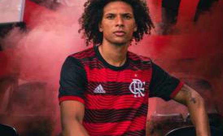 Flamengo anuncia novo uniforme 1 inspirado na arquibancada