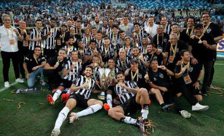 LANCE! Espresso: Supercopa diz pouco sobre futuro de Galo e Fla