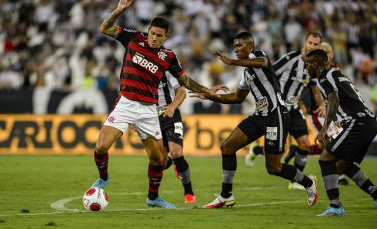 VÍDEO: Veja os melhores momentos da vitória do Flamengo sobre o Botafogo pelo Campeonato Carioca