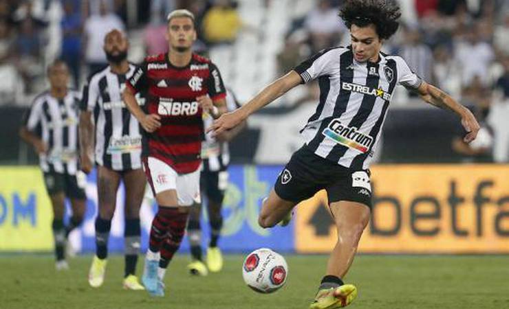 Veja o histórico de confrontos entre Flamengo e Botafogo fora do Rio