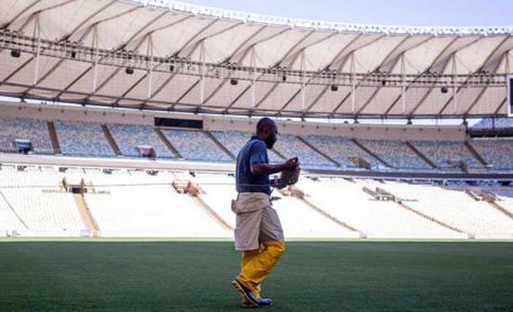 CEO do Maracanã vê novo gramado resistente a 70 jogos de Flamengo e Fluminense e destaca longevidade
