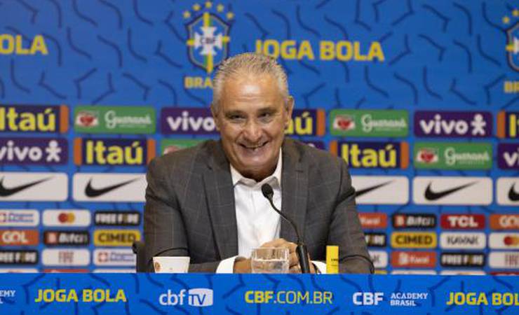 Questionado por Pedro e Raphael Veiga, Tite diz que não 'fecha possibilidades reais' na Seleção