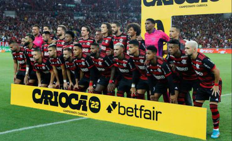 O que acontece? Grupo multicampeão do Flamengo passa a ficar marcado por cinco vices consecutivos