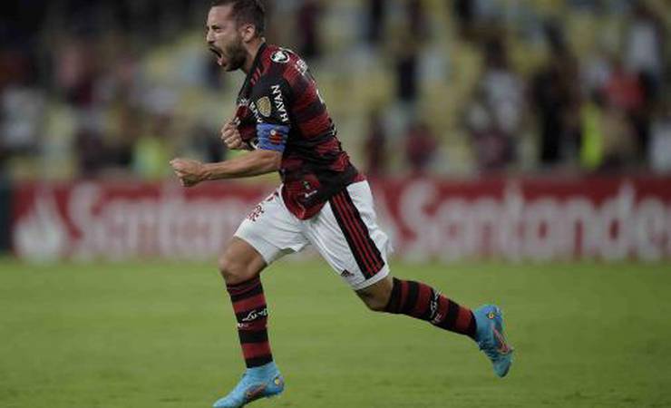 Everton Ribeiro fala sobre críticas recentes ao Flamengo: 'A melhor resposta é dentro de campo'