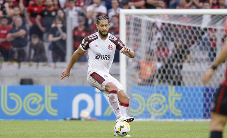 Líder de desarmes, Pablo avalia estreia pelo Flamengo e se mostra surpreso