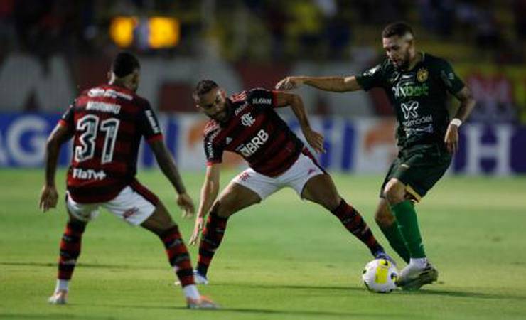 Altos-PI provoca Flamengo nas redes por causa de crise envolvendo Paulo Sousa