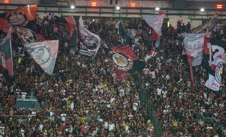 Torcida do Flamengo esgota ingressos para o jogo de ida contra o Corinthians, pela Copa Libertadores