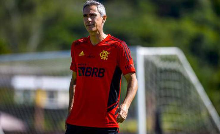 Por exigência de reposição imediata, Landim pede para Flamengo mapear mercado enquanto Paulo Sousa fica