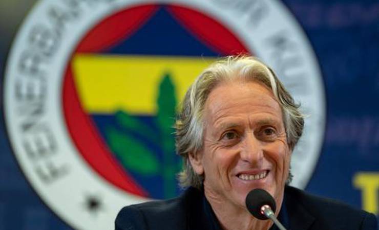 Jorge Jesus comenta saída de Paulo Sousa do Flamengo e projeta temporada no Fenerbahçe
