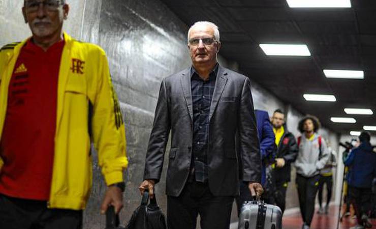 'Sempre vou acreditar no potencial de uma equipe que encantou o país', diz Dorival sobre fase do Flamengo