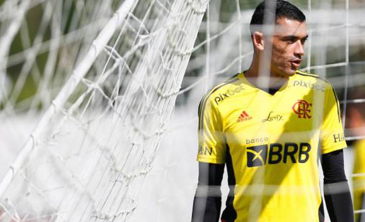 Além de Arrascaeta, Dorival Júnior tem retorno de importante jogador em seu primeiro treino no Ninho