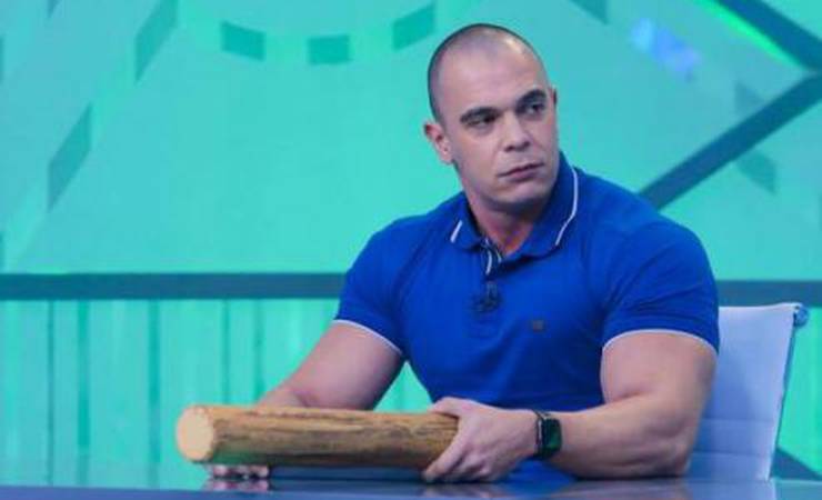 'Flamengo precisava do MacGyver para ajeitar esse time cheio de gato gordo', critica jornalista