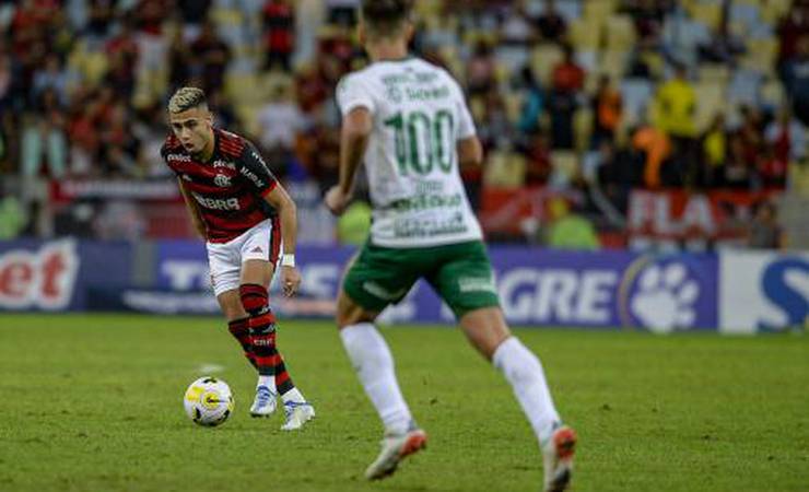 Dorival torce pela permanência de Andreas no Flamengo: 'Jogador com esse potencial são poucos no Brasil'