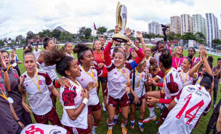Meninas da Gávea: sub-20 do Flamengo conquista a Taça Unifoot Diamante Pró