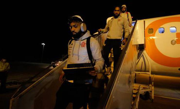Flamengo volta a São Paulo e se prepara para enfrentar o Santos