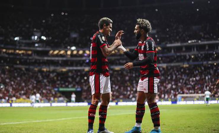 Rivaldo exalta fase de Pedro no Flamengo, mas vê Gabigol mais perto da Copa: 'Já está adaptado à Seleção'
