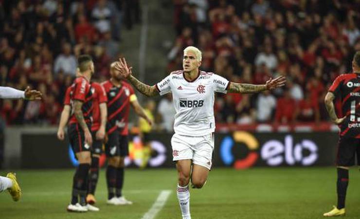 VÍDEO: os melhores momentos da vitória do Flamengo sobre o Athletico pela Copa do Brasil