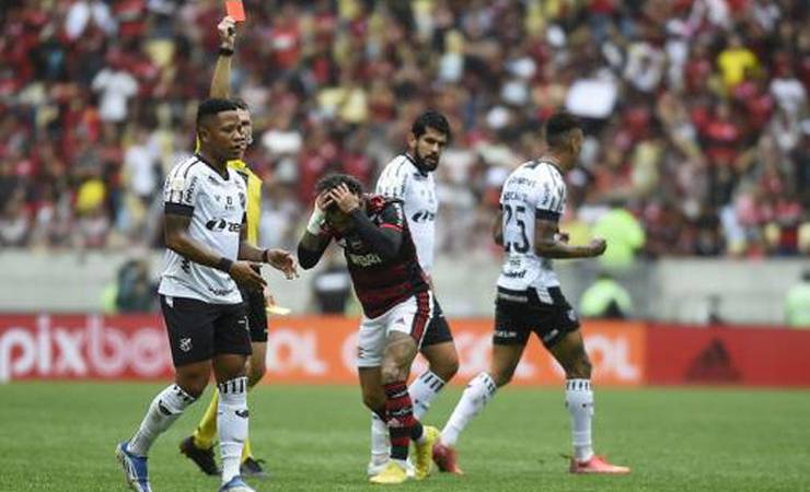 Mauro Cezar critica temperamento de Gabigol no Flamengo: 'Ele ainda acha que é vítima'