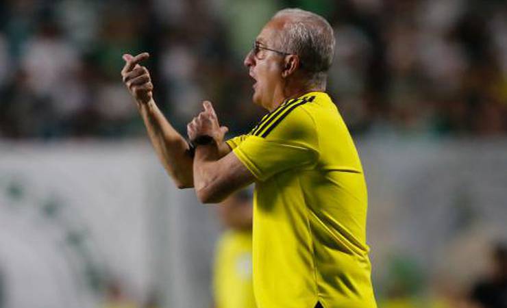 Dorival após empate do Flamengo: 'Não é por causa de dois resultados que vamos abrir mão de tudo'