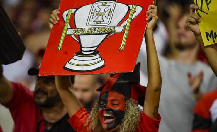Flamengo e torcida têm último encontro antes de final da Copa do Brasil nesta quarta