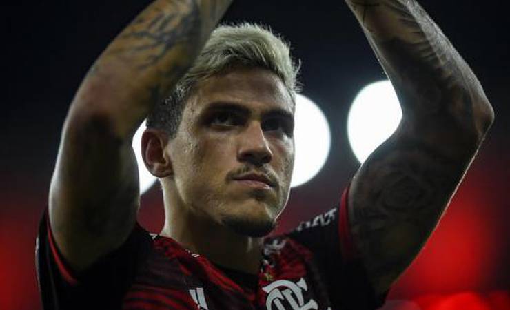 Na bronca? Torcedores do Flamengo criticam atuação de Pedro contra o Corinthians nas redes sociais