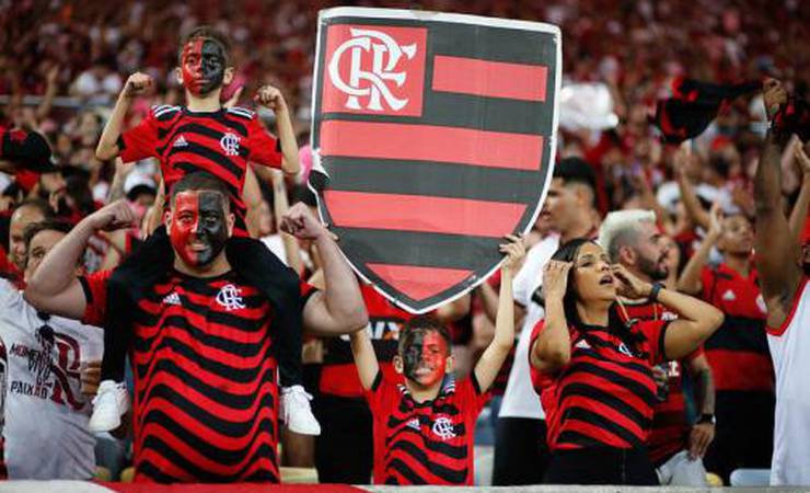Ídolo do Corinthians responde provocações da torcida do Flamengo: 'Garotinhos'