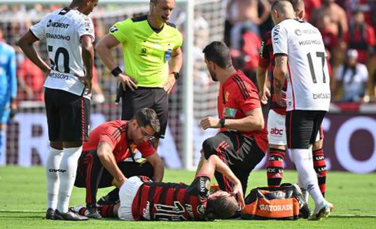 Flamengo: assim como em 2021, Filipe Luís é substituído na final da Libertadores no primeiro tempo
