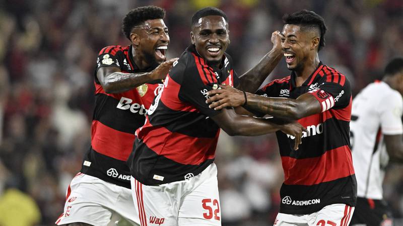 Evertton Araújo é desfalque do Flamengo contra o Independiente del Valle