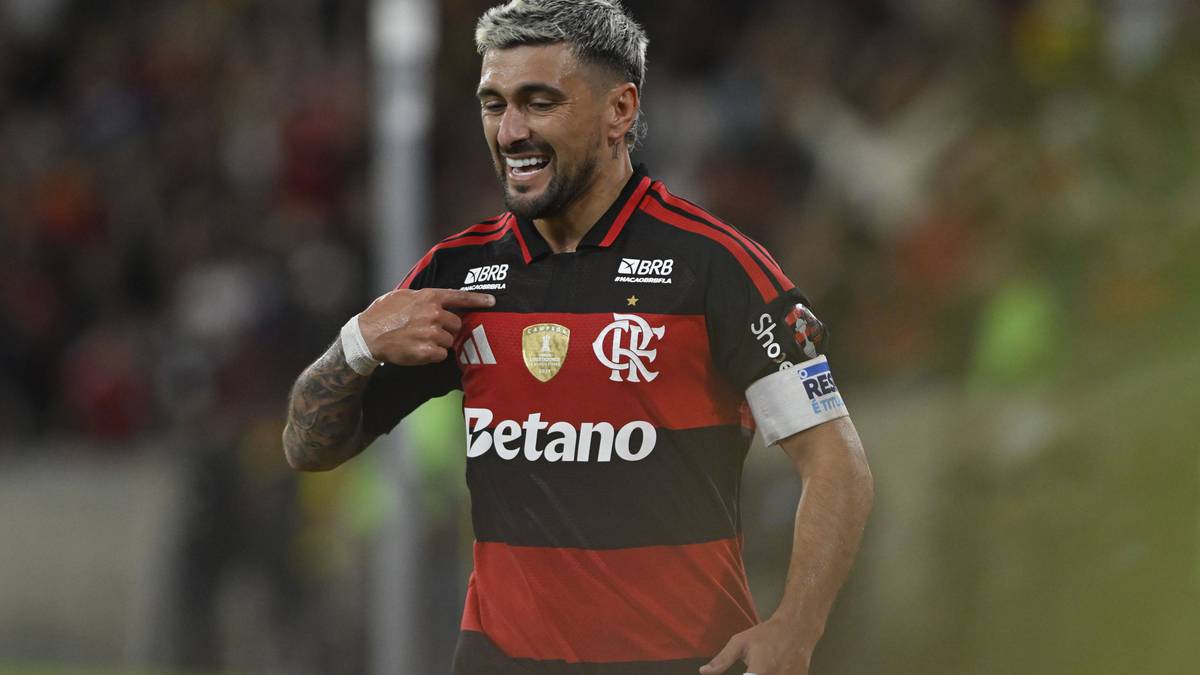 Sonho ou Delírio? Candidato no Uruguai Promete Tirar Arrascaeta e De La Cruz do Flamengo